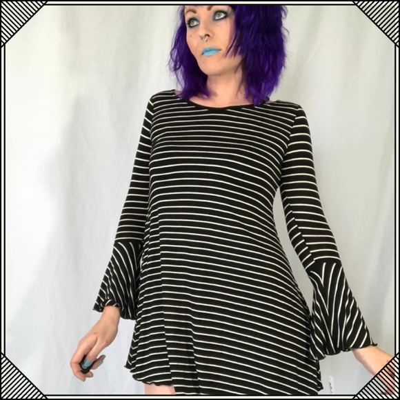 Ten Sixty Sherman Dresses & Skirts - * Black White Stripes * Cute Shirt Dress * NEW